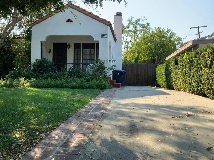 House, Walking Distance From Universal Сasa de vacaciones